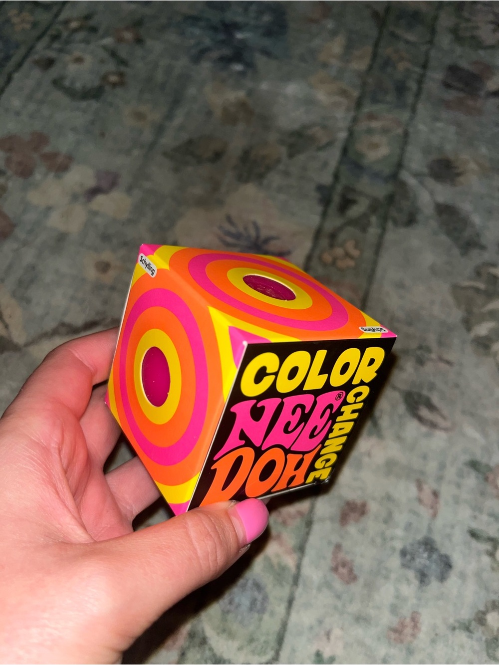 Color Change Stress Ball Toy - Pink & Yellow Needoh
